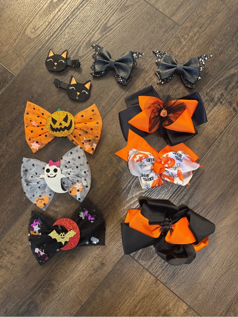 Halloween clip on hair bow bundle